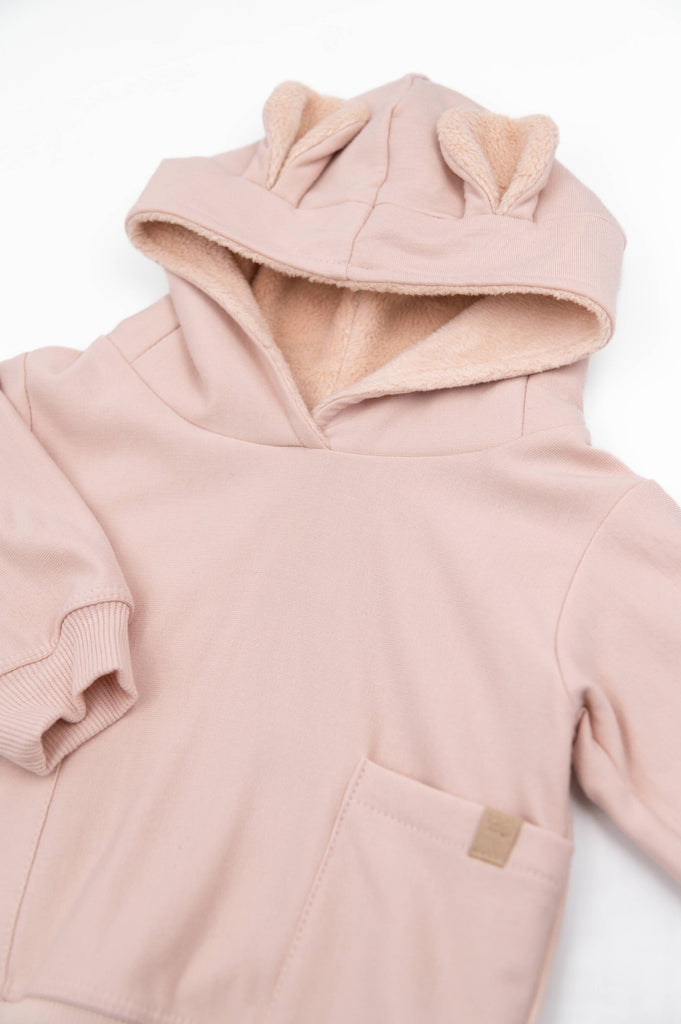 835137377d6133b5ae6d53985ff1d908735a2553