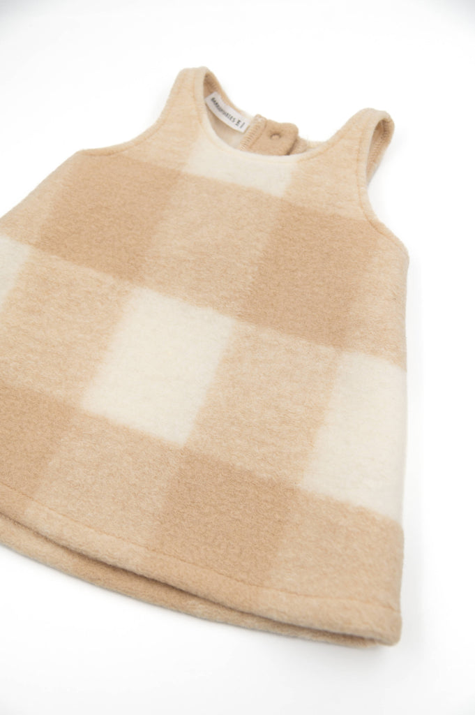 c22067a232bd33e94a0f191b10a1d5074cd23251