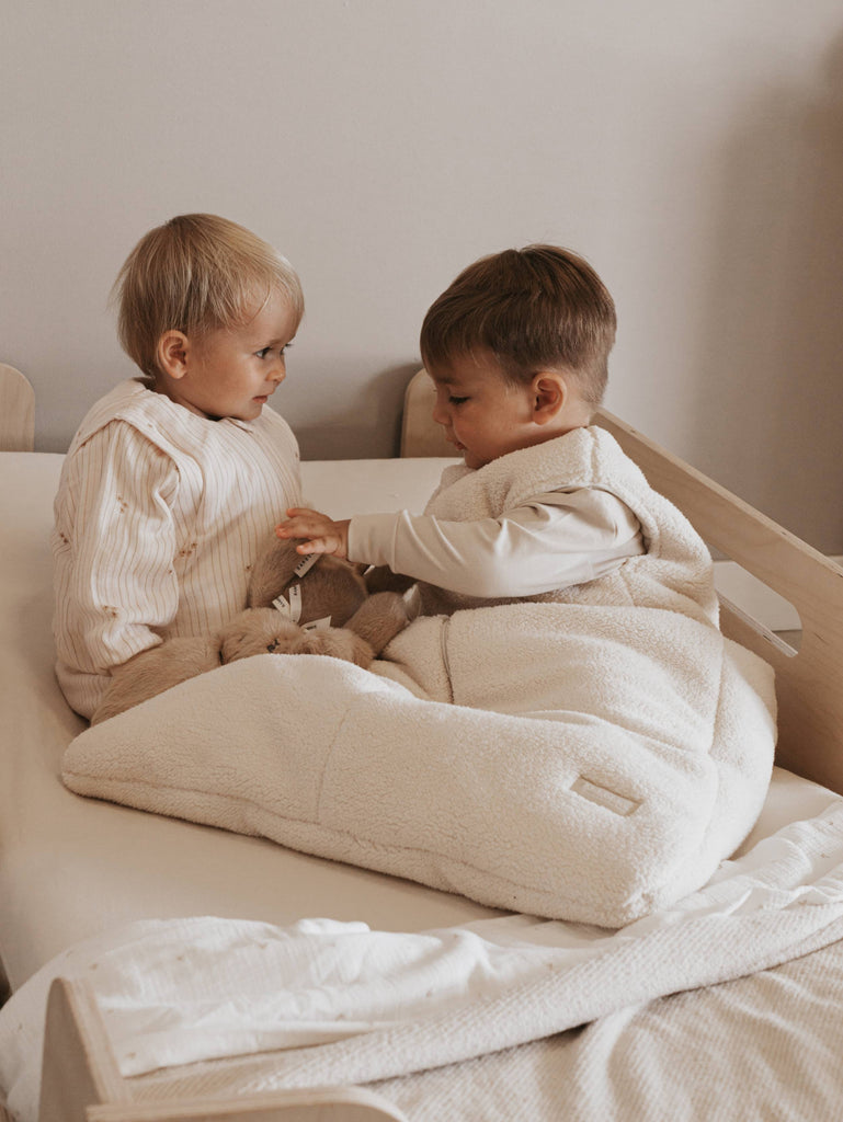 f8d37219d27d720c5b084d974652c20492f7d99a