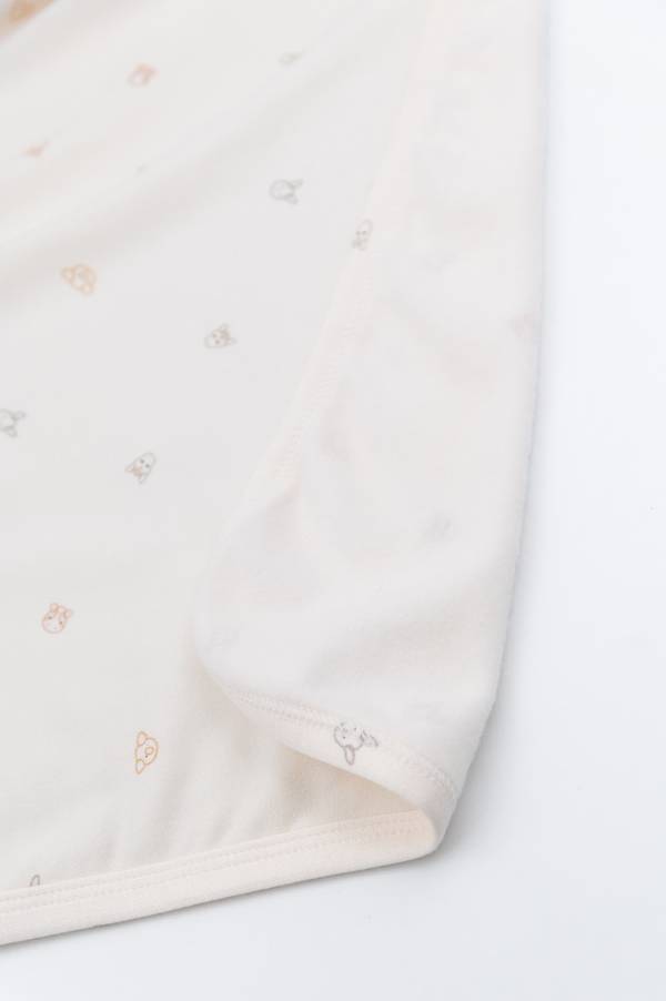 123b6d95351686bb60d04c45d6dd90369ae15268