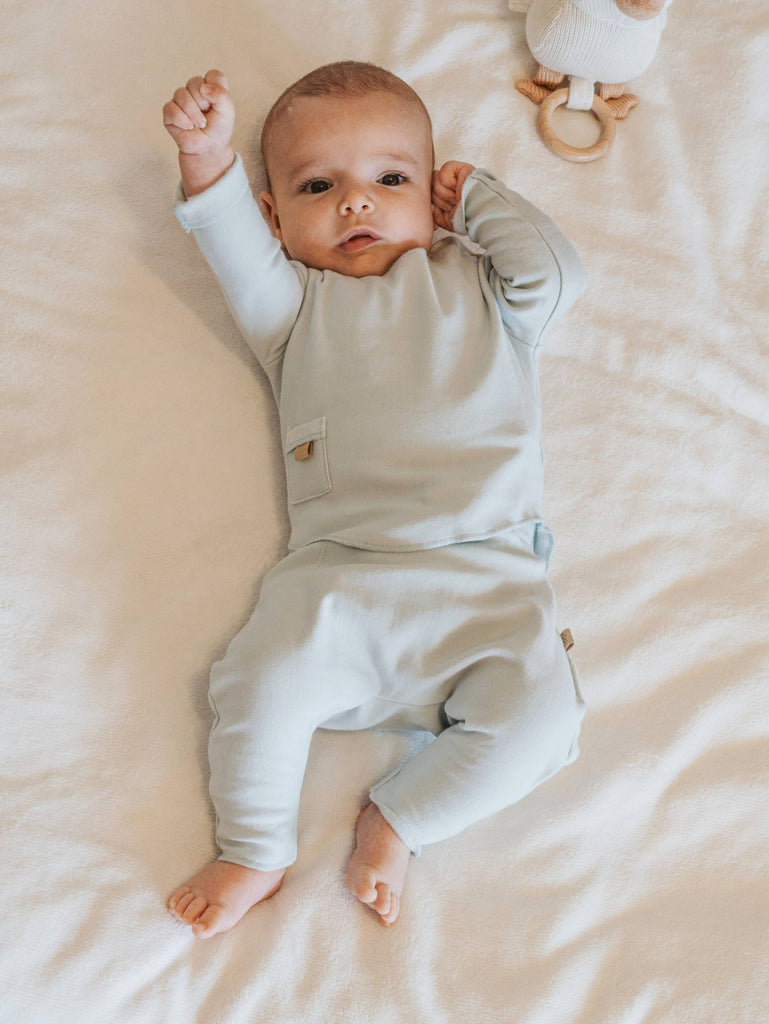 d1ade33aec8b6d9d9467f198a59bf7e15dd1b386