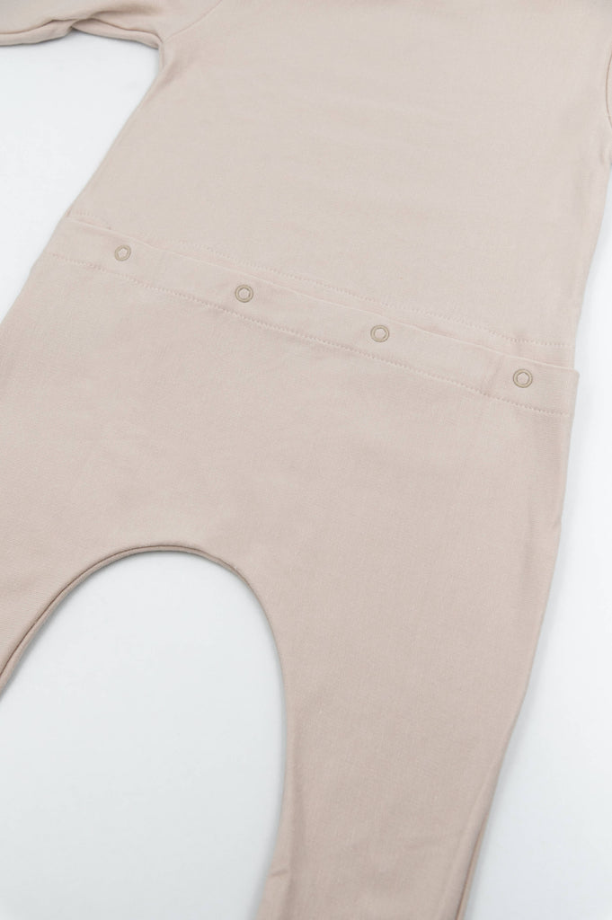 6feeb1aacf3f140d3f348bdc844281a9430a5db9