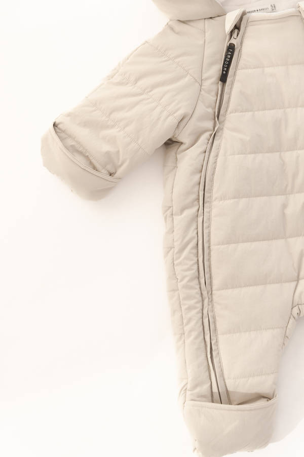 e8d700e44ea1574f2023d57990185dc8d704713d