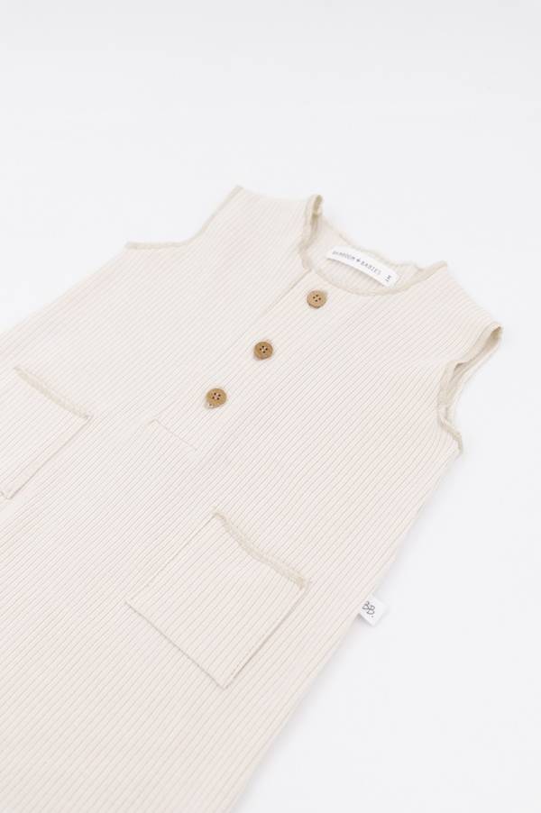 77f74cf5dce642f87de6a8d5682870953156e641