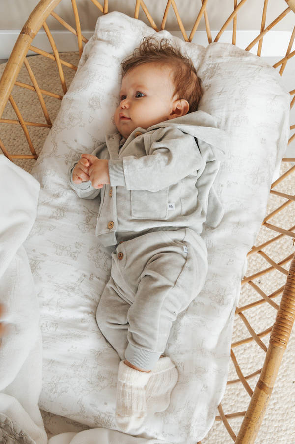 e9cbaf79cd14051cdee70eef0a0a1fd591d4e39f