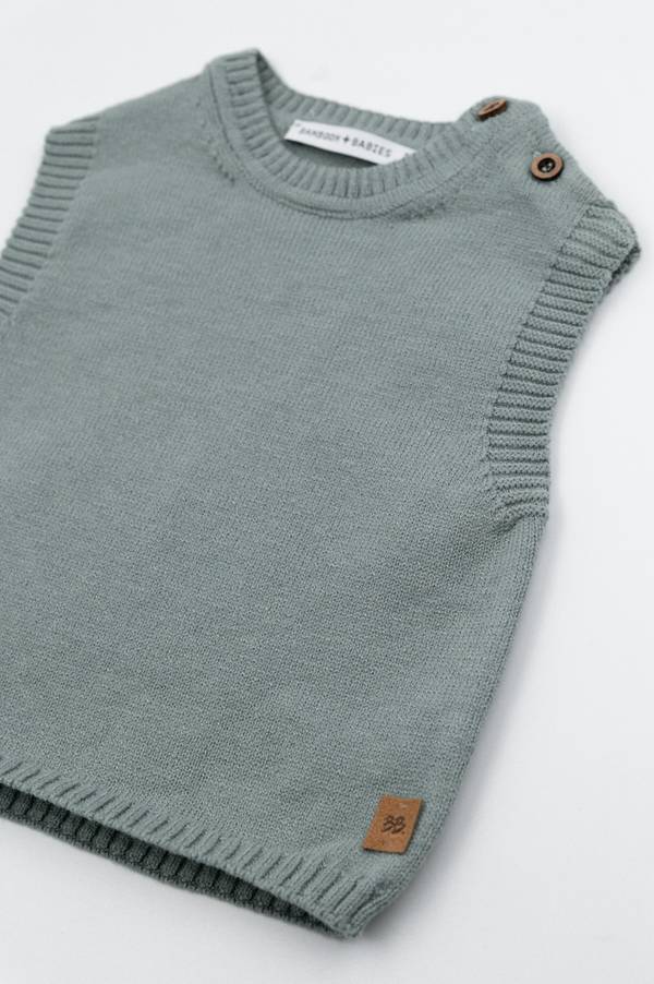 9899a94dcaa4aa61ef73f94d27ec604df3bb3b0b